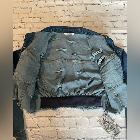 Jean Jacket - Picture 6 of 9